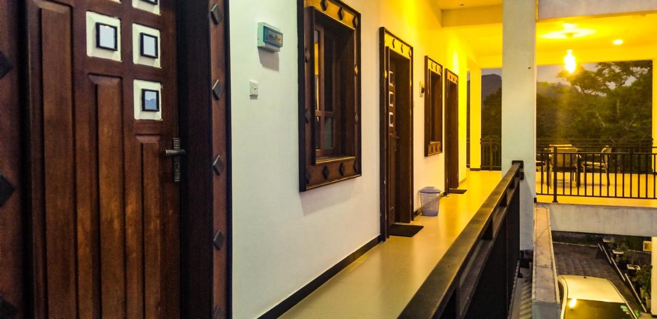 Akoya Pearl Hotel Ratnapura Eksteriør billede