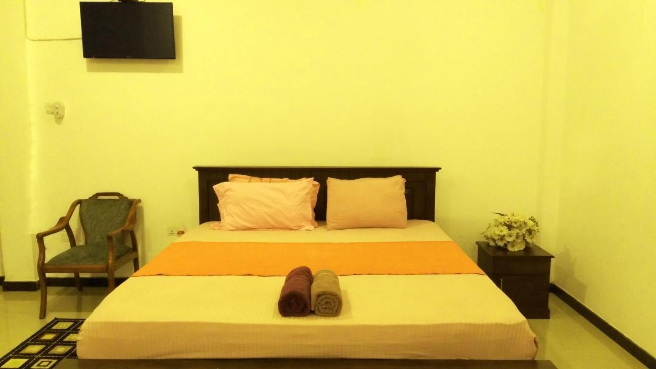 Akoya Pearl Hotel Ratnapura Eksteriør billede