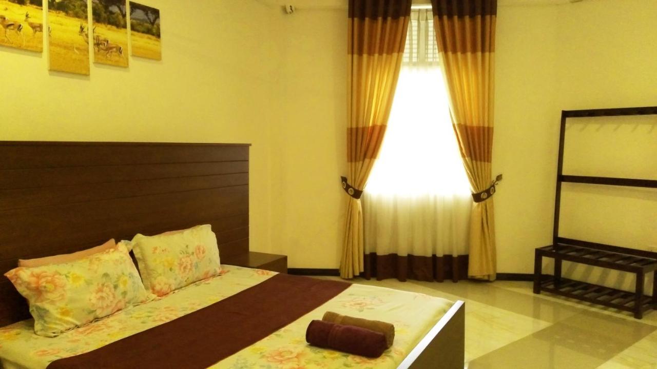 Akoya Pearl Hotel Ratnapura Eksteriør billede
